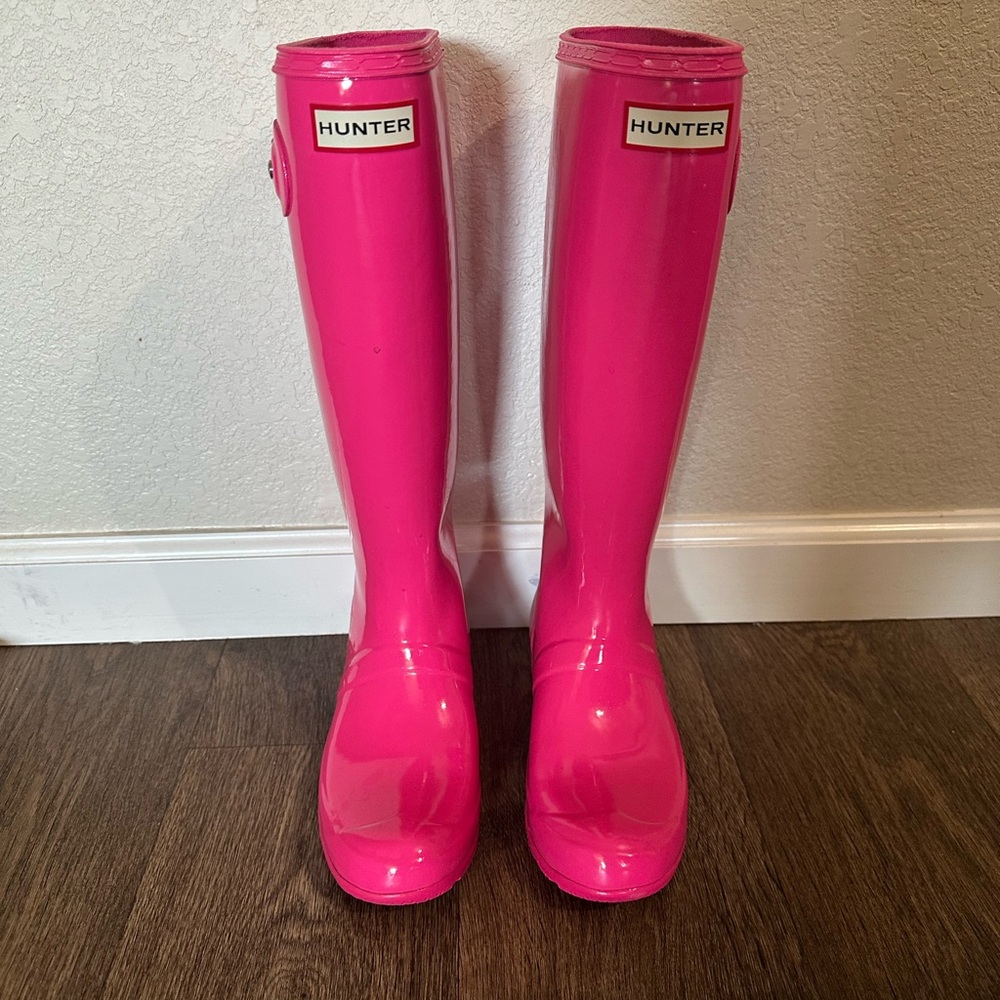 Pink size 5 Hunter Boots